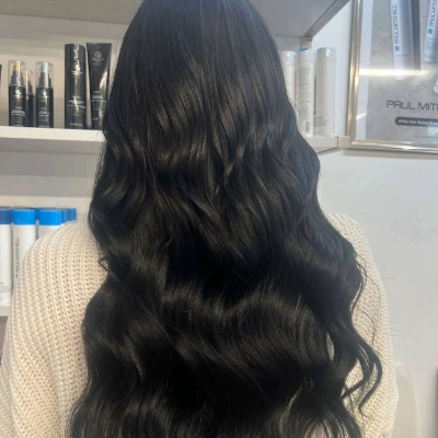 Discover the Benefits of Weft Hair Extensions