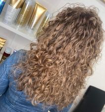 natural curls near me