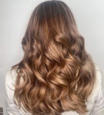 curly hair hairdressers near me